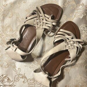Used Cream Colored Sandals